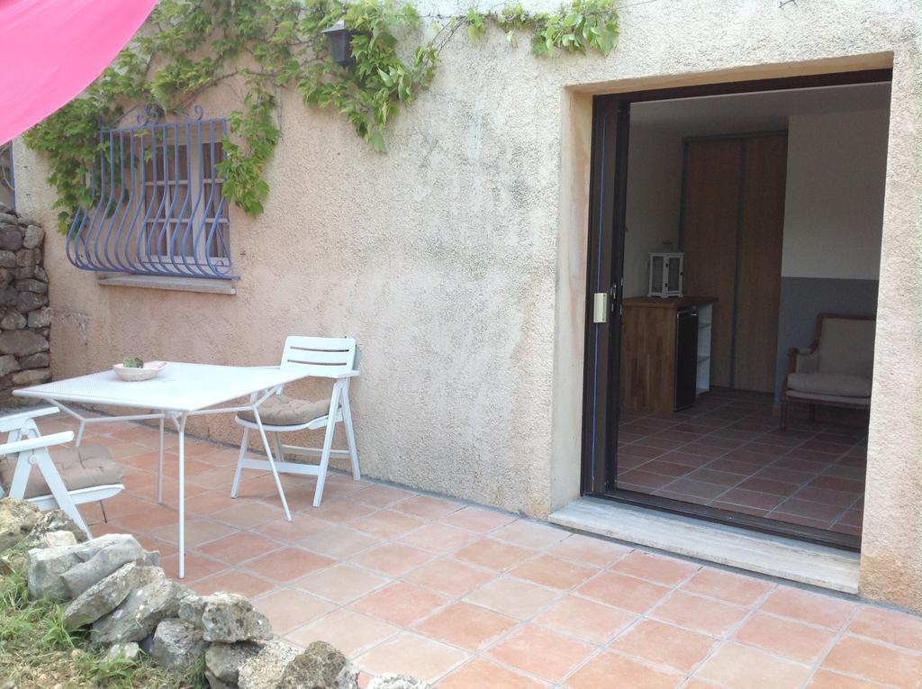 Chambre Double - Vue sur Jardin